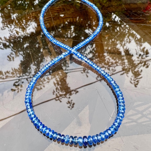 Natural Rare Sapphire Blue Kyanite Necklace Solid 14k Gold , 17.3" - 17.9" - Picture 7 of 8